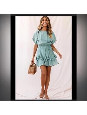 Selfie Leslie Mollina Dress